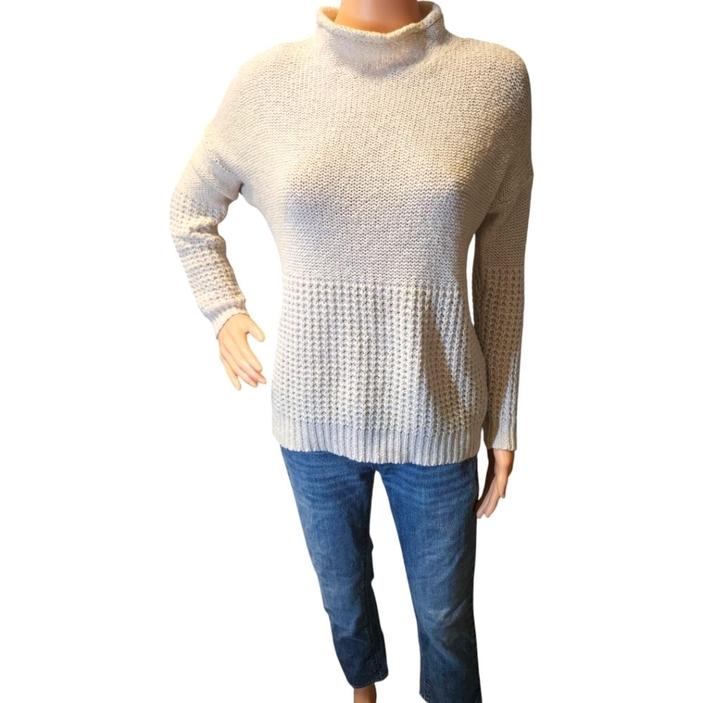 WM Ivory American Eagle Mockneck Waffle Knit Sweater Sz M SOFT GIRL COZYCORE